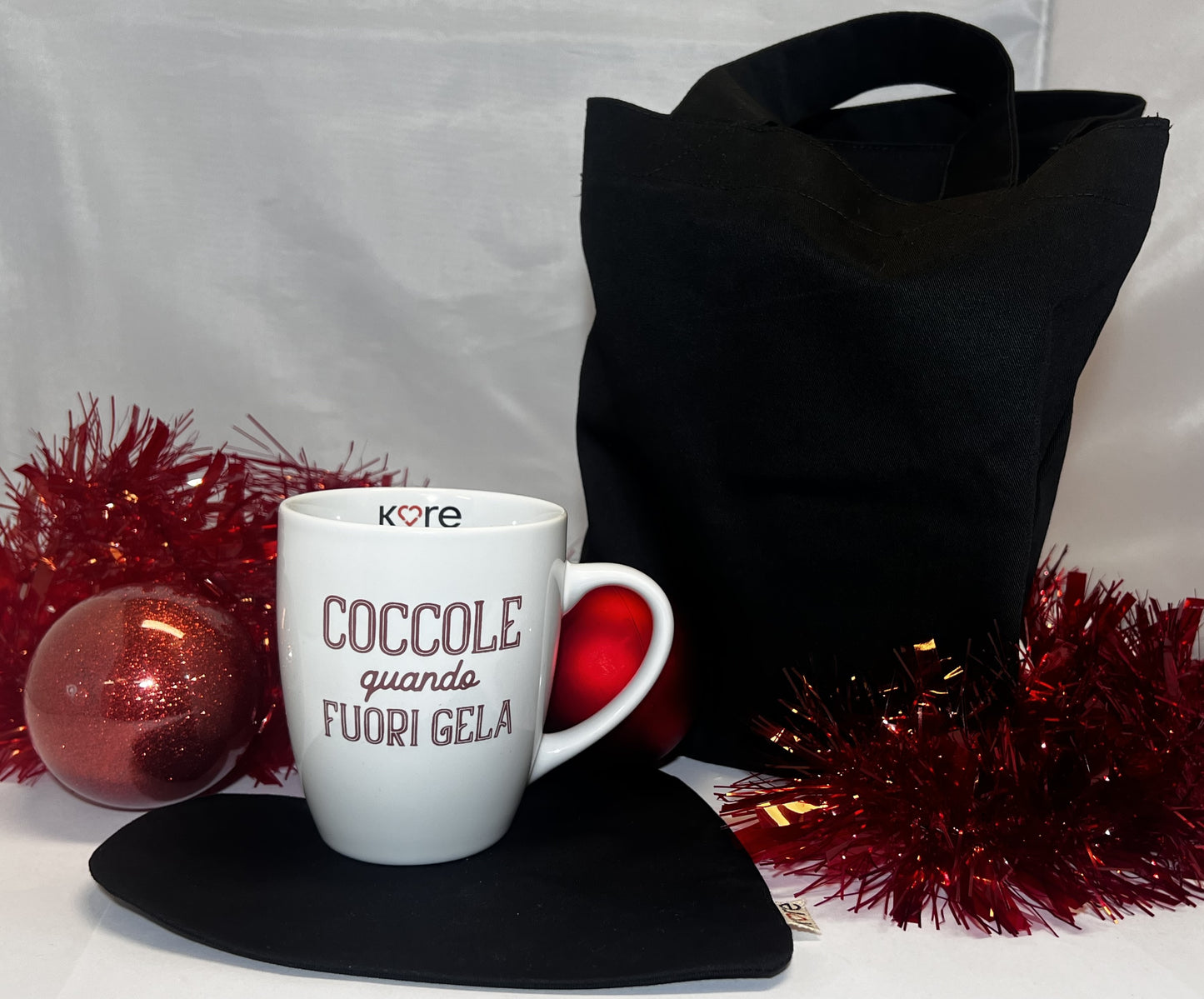 Tazza "Coccole quando fuori gela"